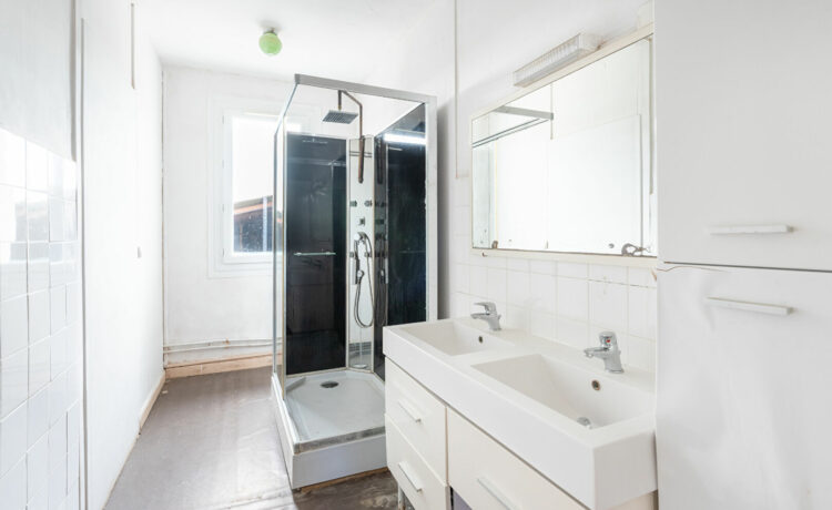 Maison Castel Sarrazin 8 pièce(s) 258 m2