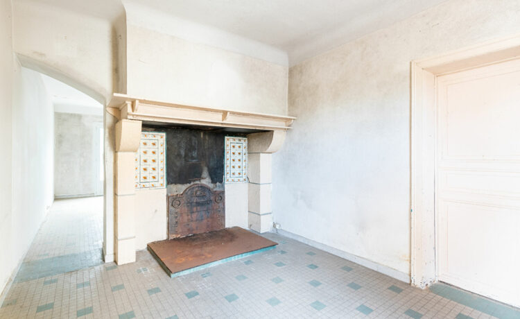 Maison Castel Sarrazin 8 pièce(s) 258 m2