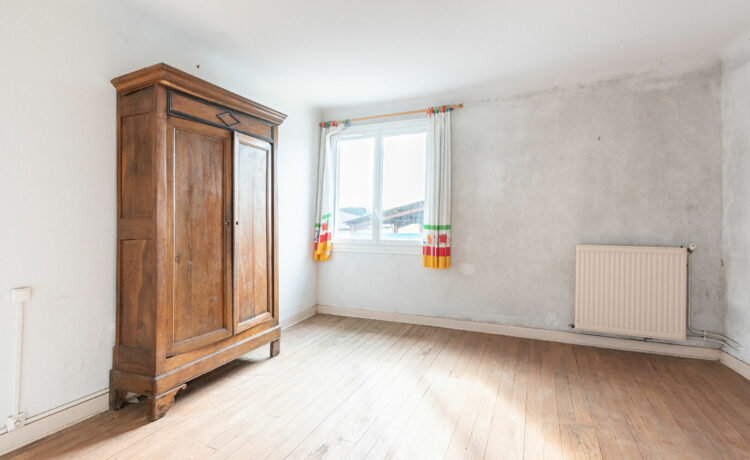 Maison Castel Sarrazin 8 pièce(s) 258 m2