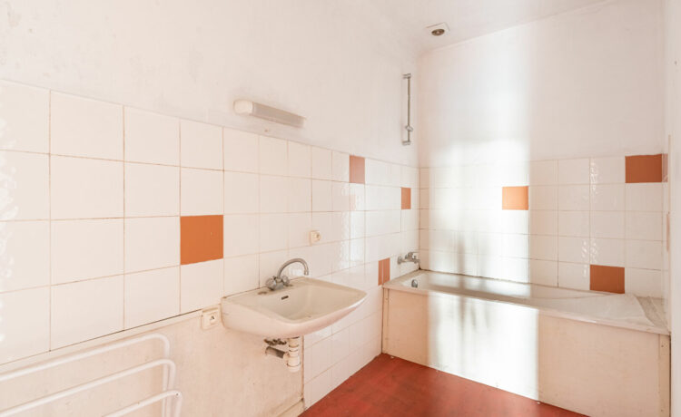 Maison Castel Sarrazin 8 pièce(s) 258 m2