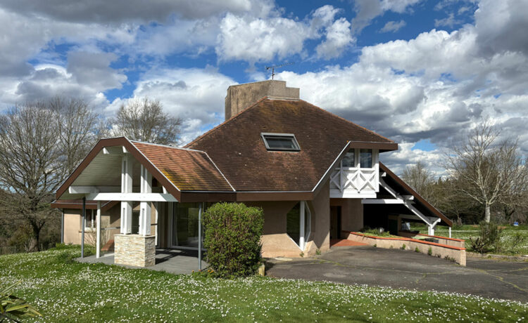 Maison Bonnut 6 pièce(s) 173 m2 1