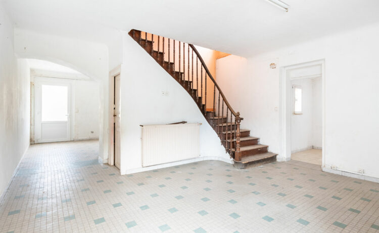 Maison Castel Sarrazin 8 pièce(s) 258 m2 1