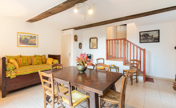 Maison de Caractère au Charme Authentique - Une Opportunité Rare