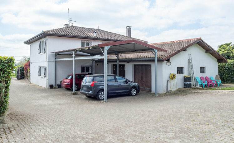 Maison Hagetmau 7 pièce(s) 157 m2 2
