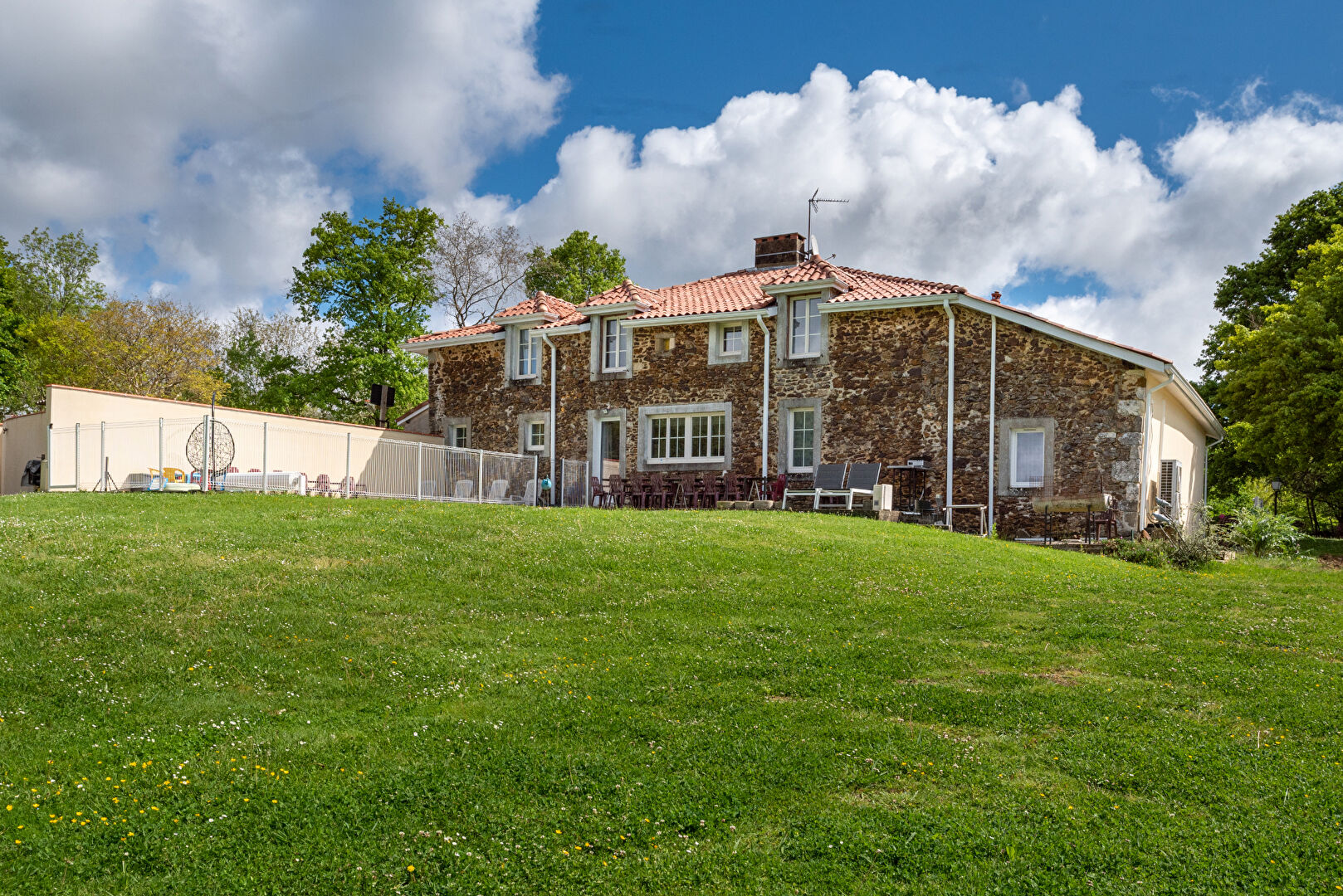 Maison 9 pièce(s) 320 m2