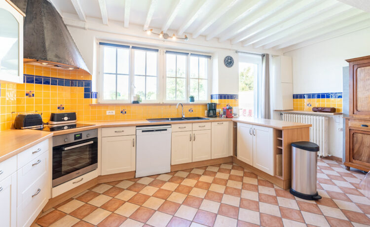 Maison 9 pièce(s) 340 m2