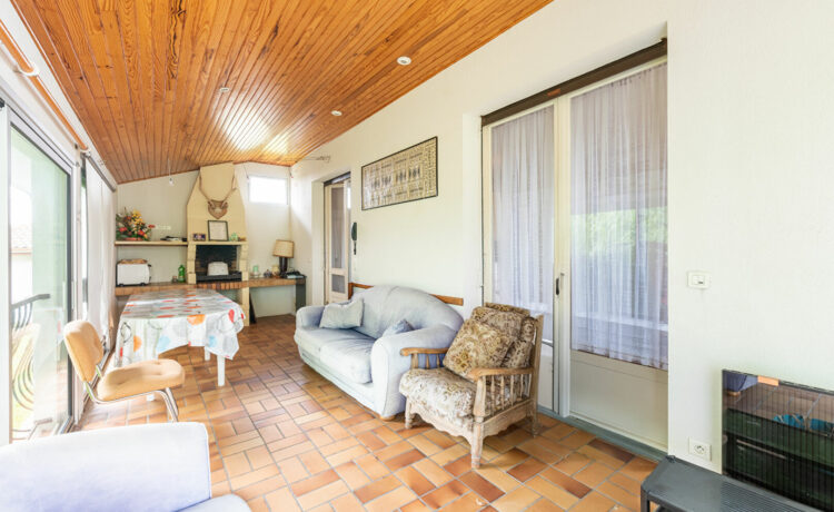 Maison 6 pièce(s) 160 m2