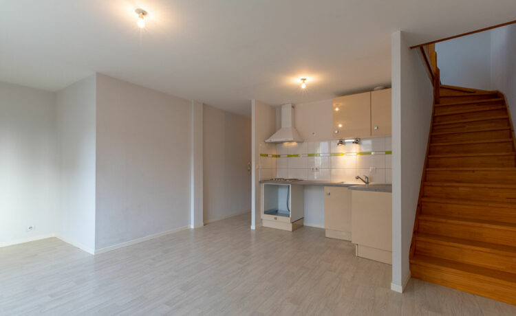 Immeuble Hagetmau 8 pièce(s) 202.58 m2