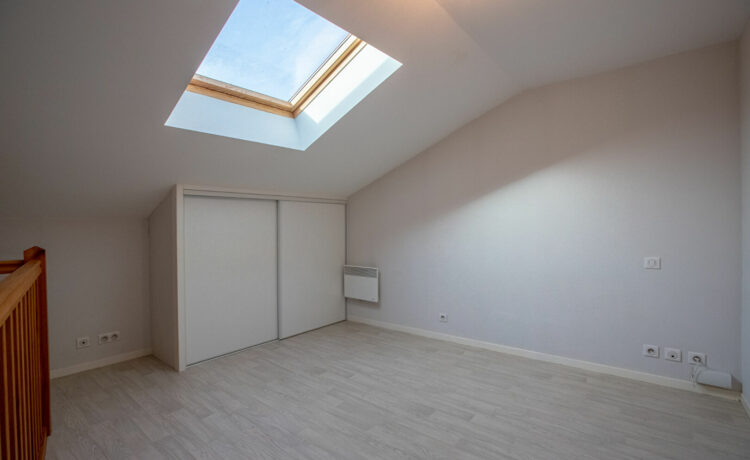 Immeuble Hagetmau 8 pièce(s) 202.58 m2