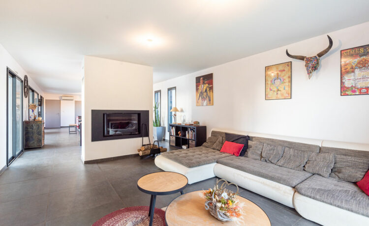 Maison Mouscardès 6 pièce(s) 150 m2 2