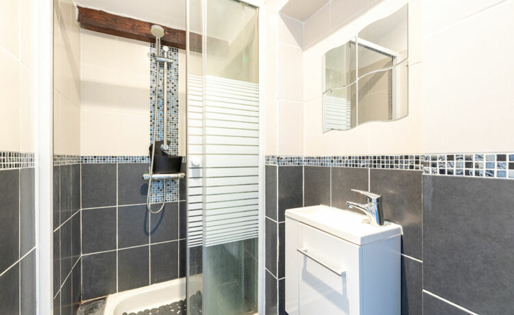 Maison 5 pièce(s) 168 m2