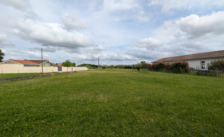 Terrain Hagetmau 880 m2 4