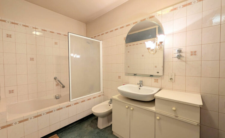 Appartement Hagetmau 4 pièce(s) 114 m2