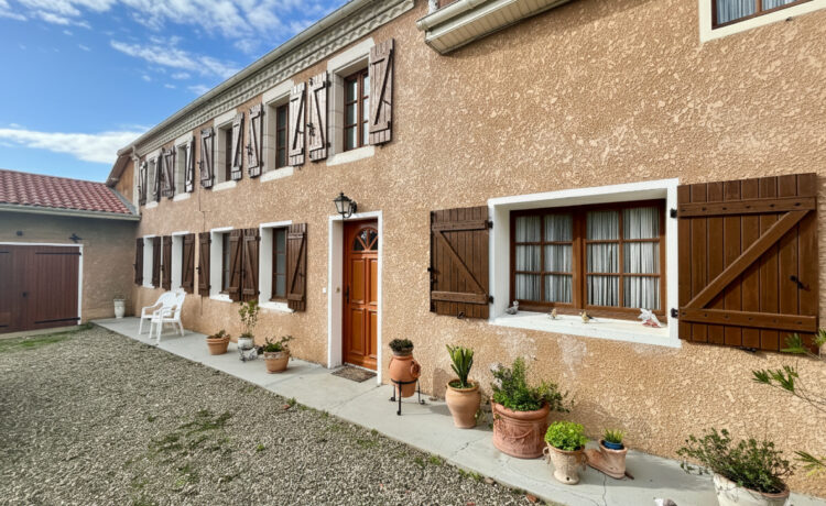 Maison Hagetmau 5 pièce(s) 130 m2 1