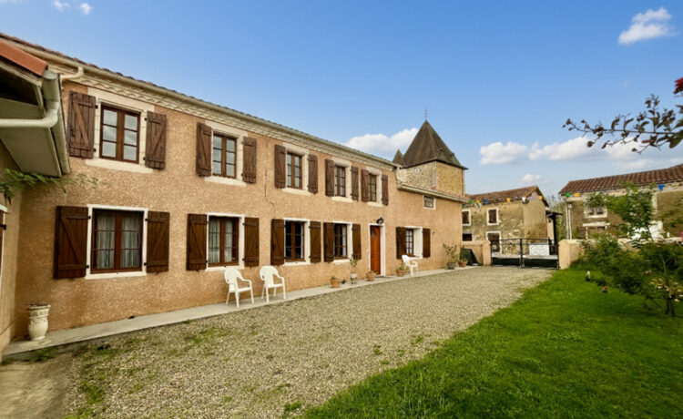 Maison Hagetmau 5 pièce(s) 130 m2 2